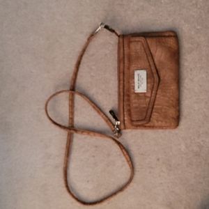 Relic Brand Collection crossbody bag.